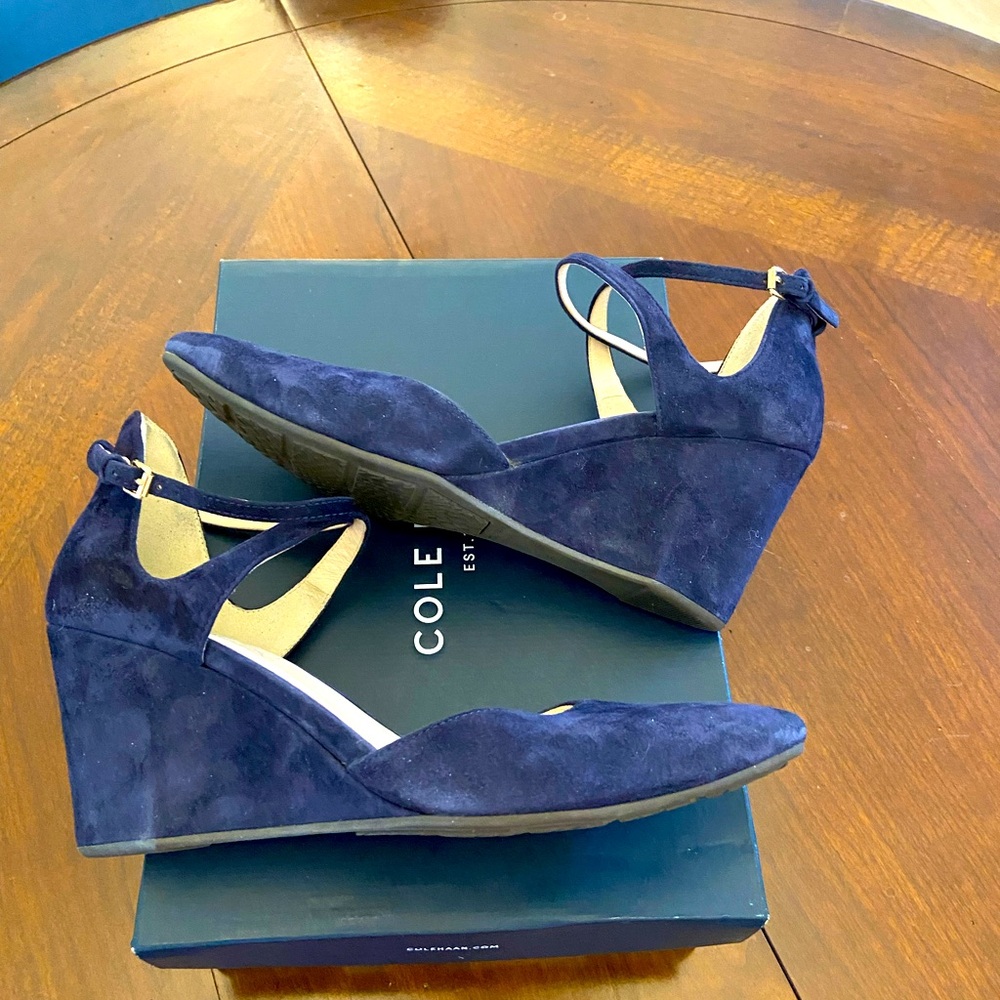 COLE-HAAN Wedge Strap Heel Shoes Size 9 1/2 Like New